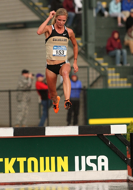 2011NCAA WestFri-017.JPG - 2011 NCAA West Preliminary Track and Field, May 26-28, Hayward Field, Eugene, OR.